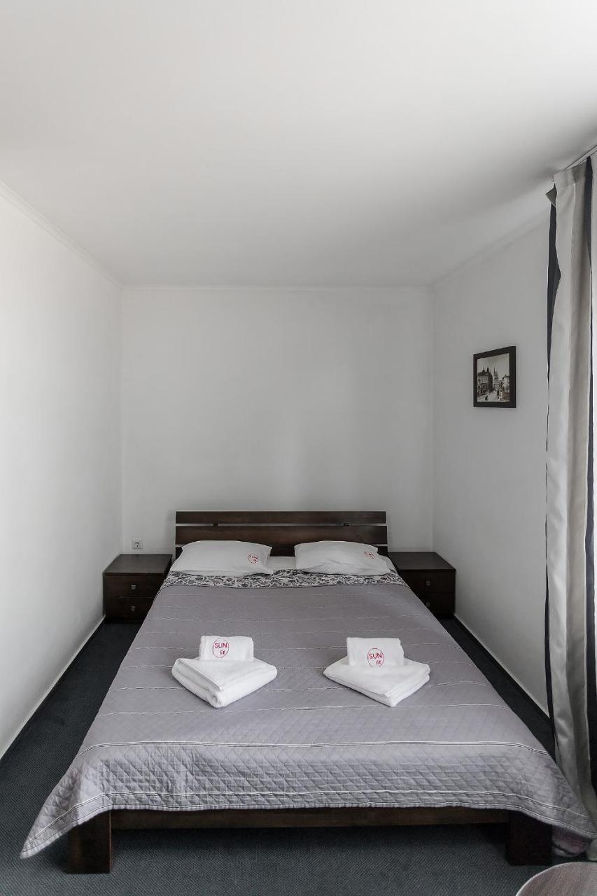 Sunlit Hotel Ivano-Frankivsk Luaran gambar