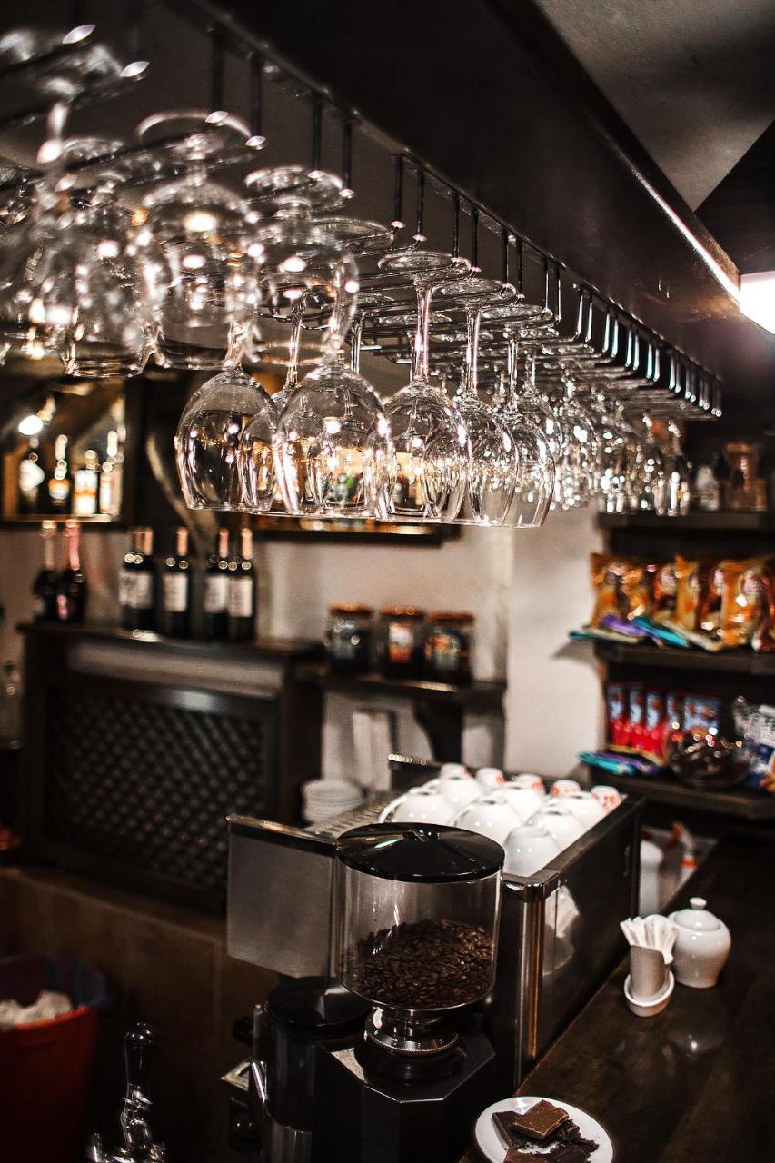 Sunlit Hotel Ivano-Frankivsk Luaran gambar
